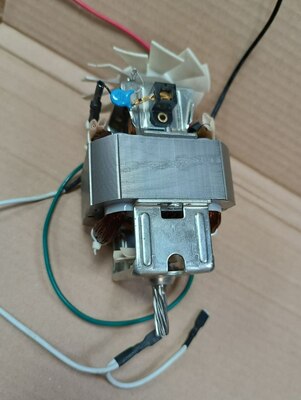 ����� (���������) ���������������� VITEK 550 W (����, ��� 2)