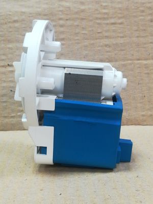 () GRE  8   .  ZANUSSI (,  2)