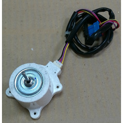    LG ODM-033F-5B72 DC12V 1A.  2