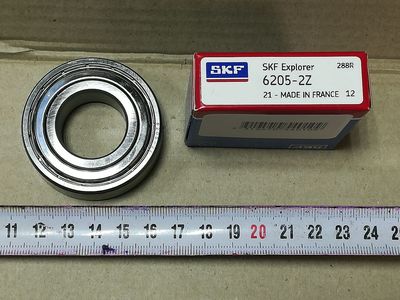  SKF 6205-2Z