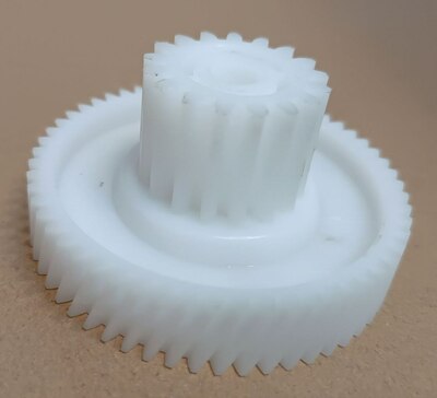  /  Binatone () MGR-3040. D63/28 ()